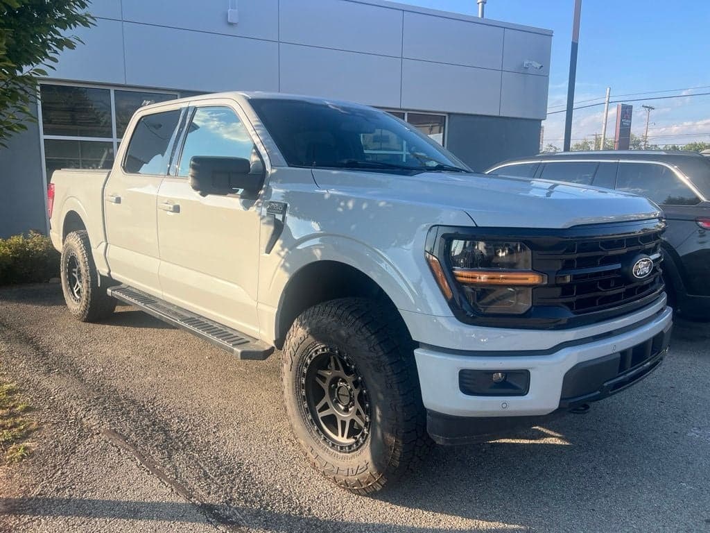 2024 Ford F-150 XLT — photo 1 of 6