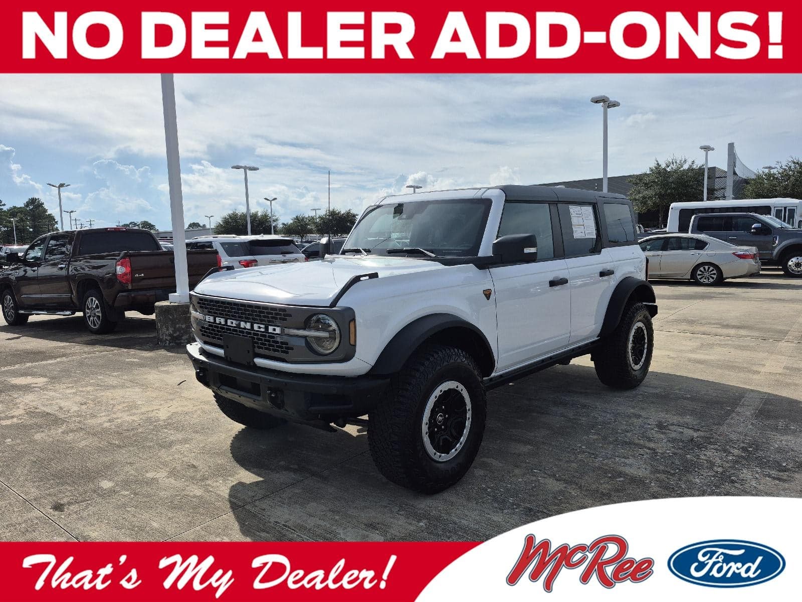 2024 Ford Bronco Badlands — photo 1 of 11