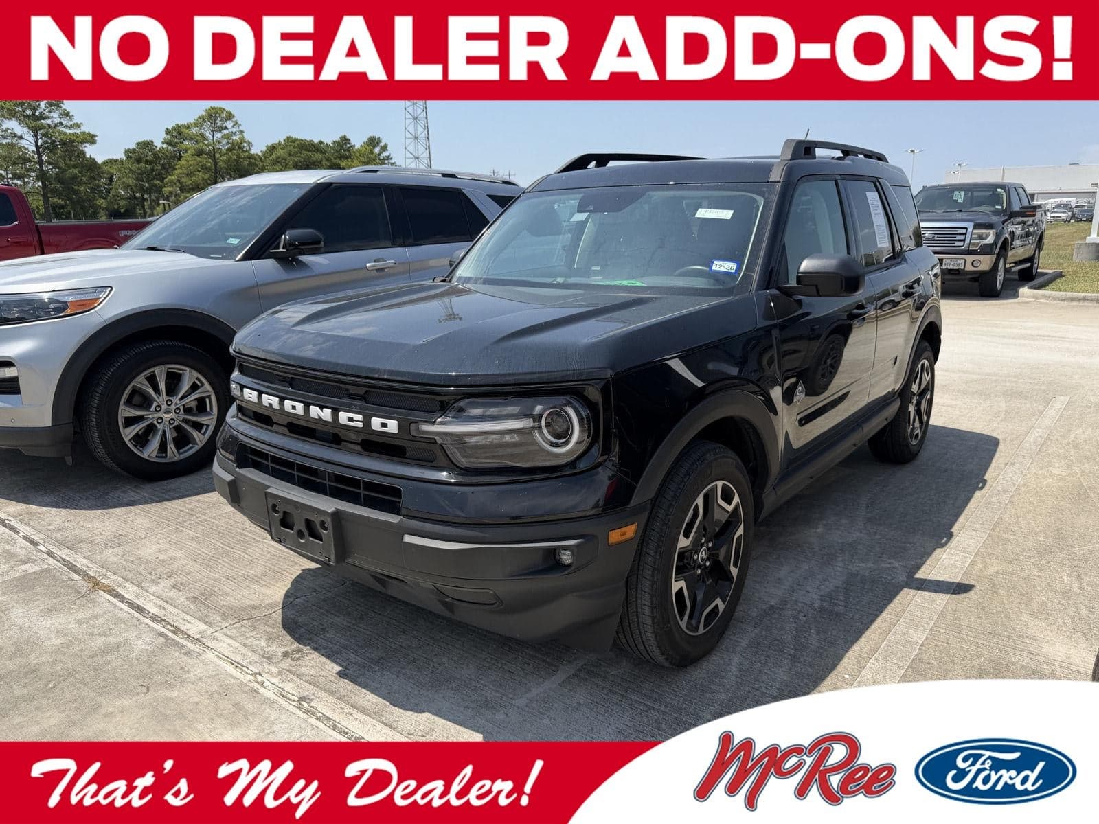 2023 Ford Bronco Sport Outer Banks — photo 1 of 8
