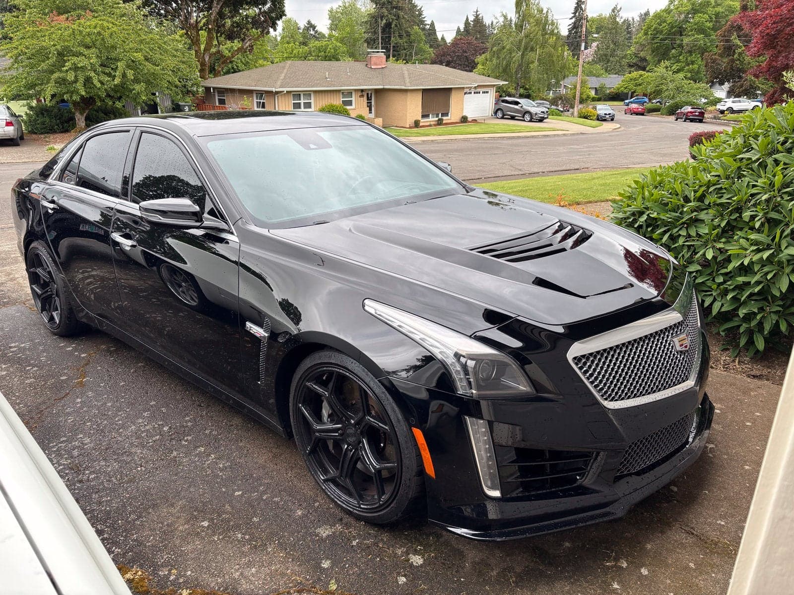 2016 Cadillac CTS-V Sedan Base — photo 1 of 5