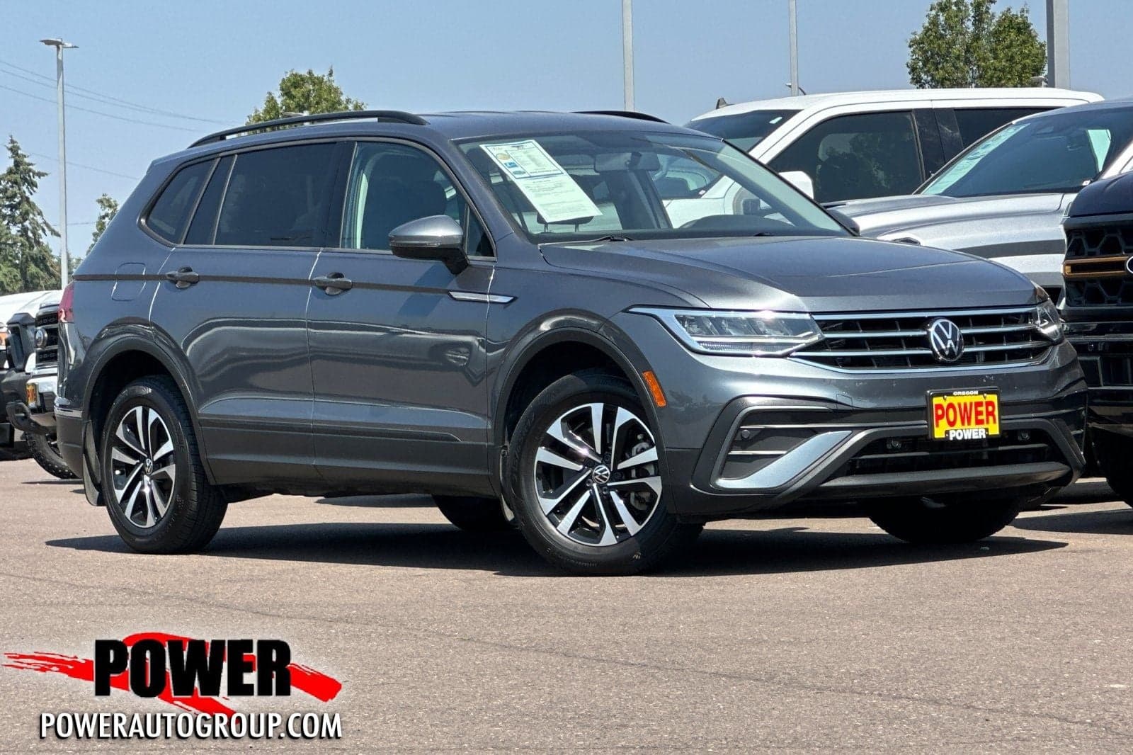 2022 Volkswagen Tiguan 2.0T S — photo 1 of 43
