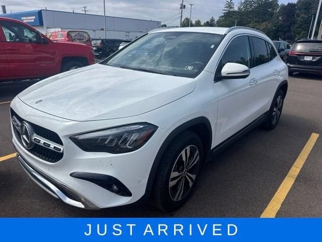2024 Mercedes-Benz GLA GLA 250 — photo 1 of 5