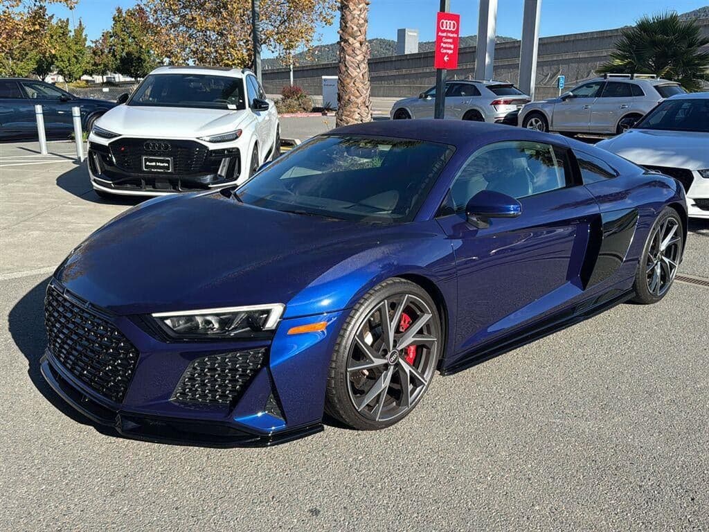 2022 Audi R8 Coupe V10 performance — photo 1 of 5