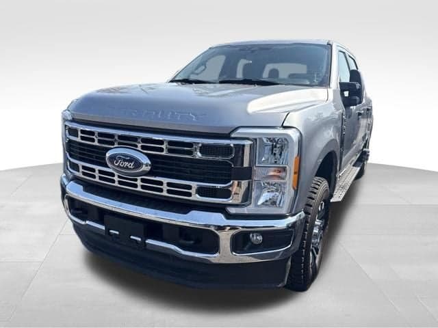 2023 Ford F-350SD XLT — photo 1 of 30