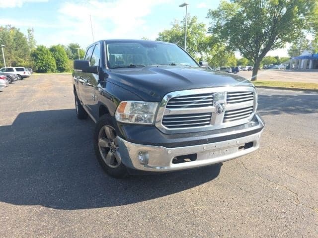2016 RAM 1500 Big Horn — photo 1 of 40
