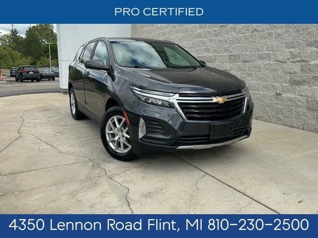 2022 Chevrolet Equinox LT — photo 1 of 43