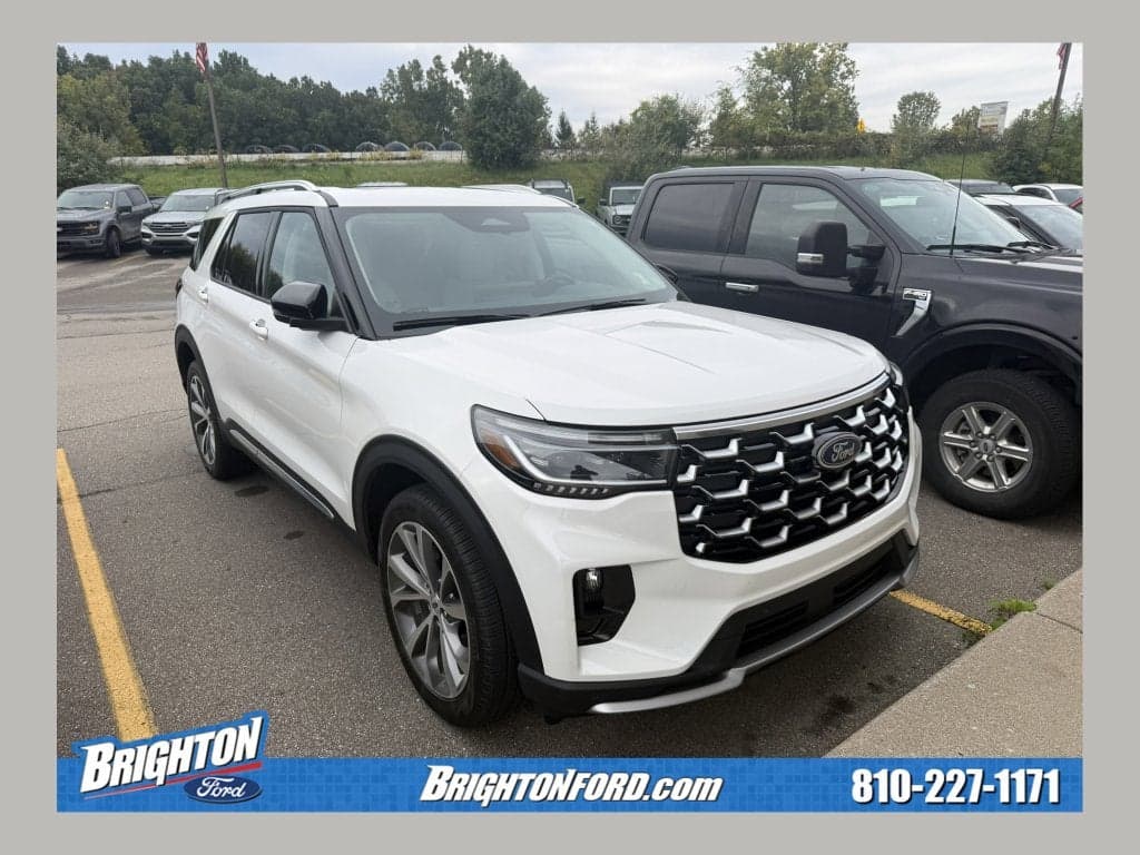 2025 Ford Explorer Platinum — photo 1 of 5