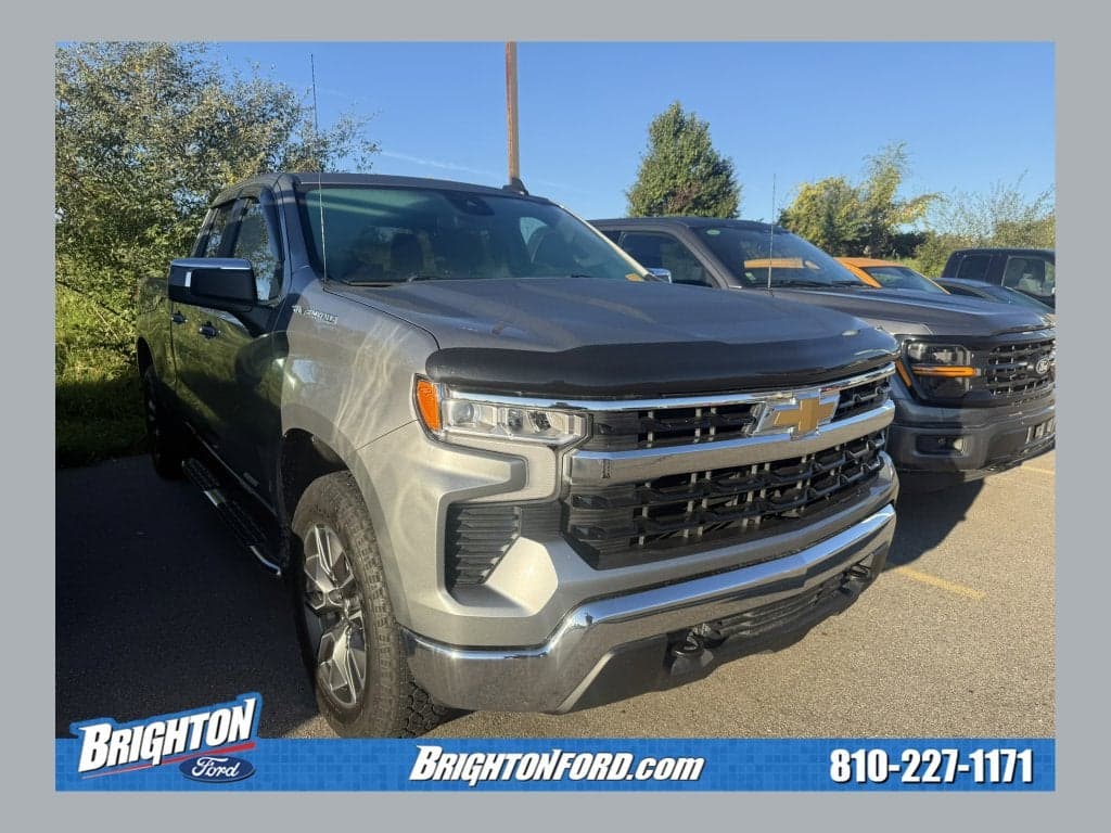 2023 Chevrolet Silverado 1500 LT — photo 1 of 5