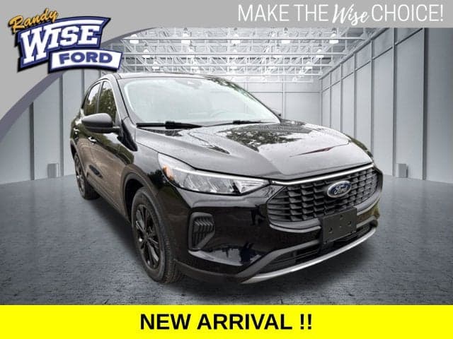 2023 Ford Escape Active — photo 1 of 47