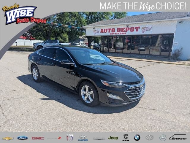 2023 Chevrolet Malibu LT 1LT — photo 1 of 5