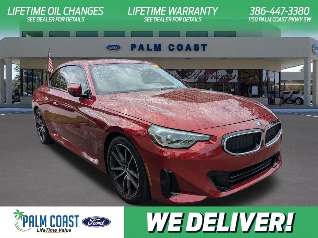 2025 BMW 2 Series 230i — photo 1 of 3