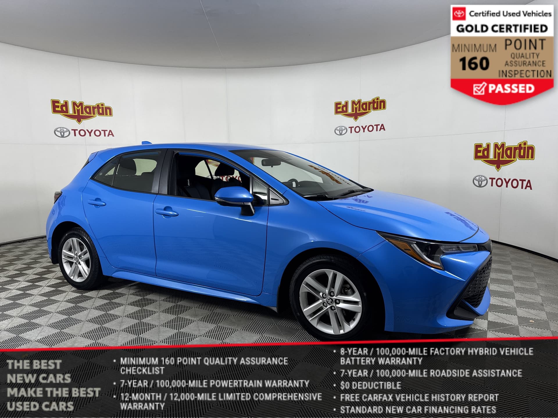 2022 Toyota Corolla Hatchback SE — photo 1 of 39