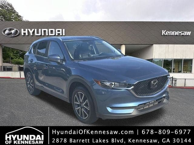 2018 Mazda Mazda CX-5 Touring — photo 1 of 23