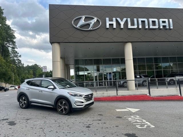 2018 Hyundai TUCSON Limited — photo 1 of 24
