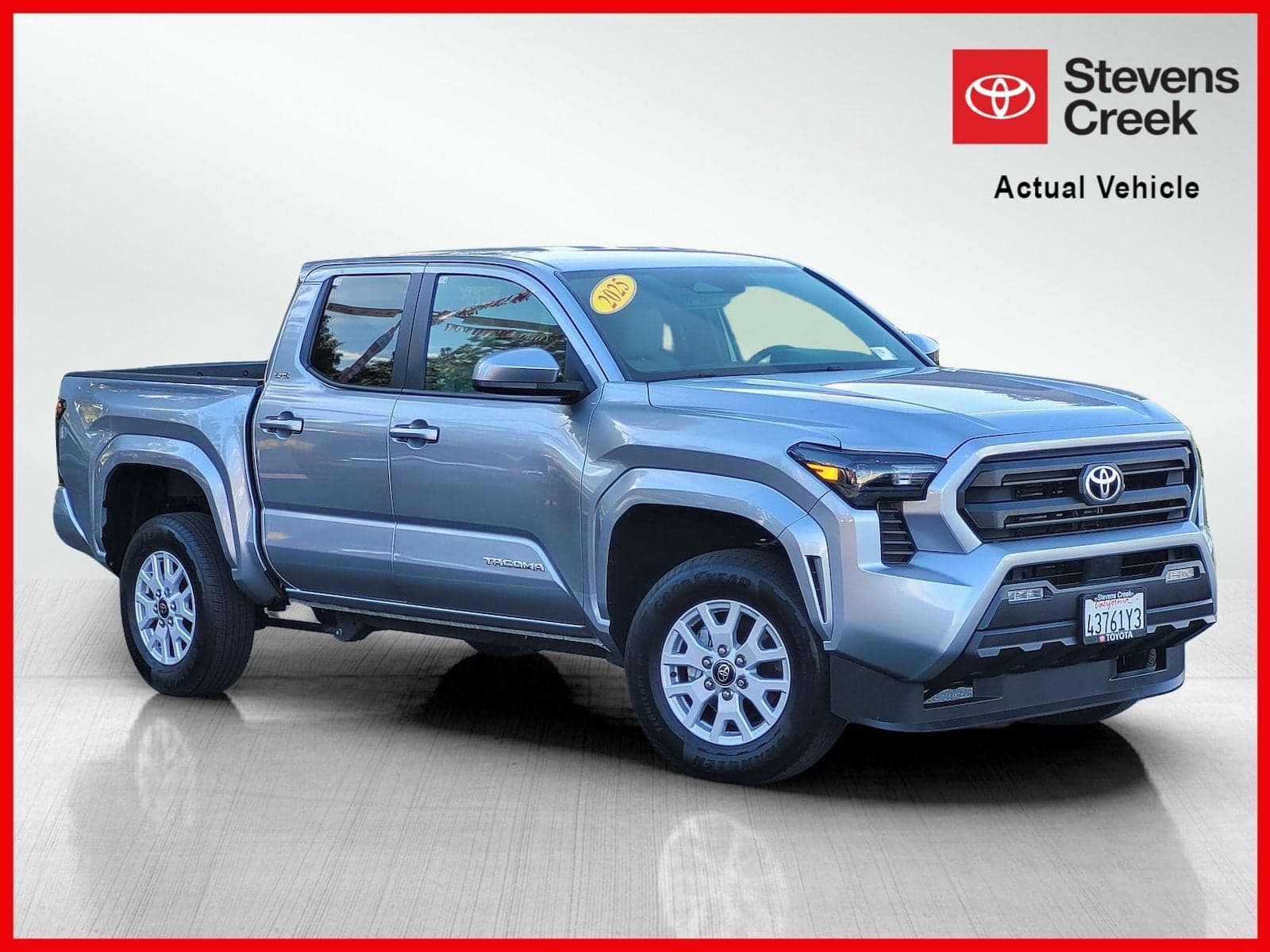 2025 Toyota Tacoma 4WD SR5 — photo 1 of 40