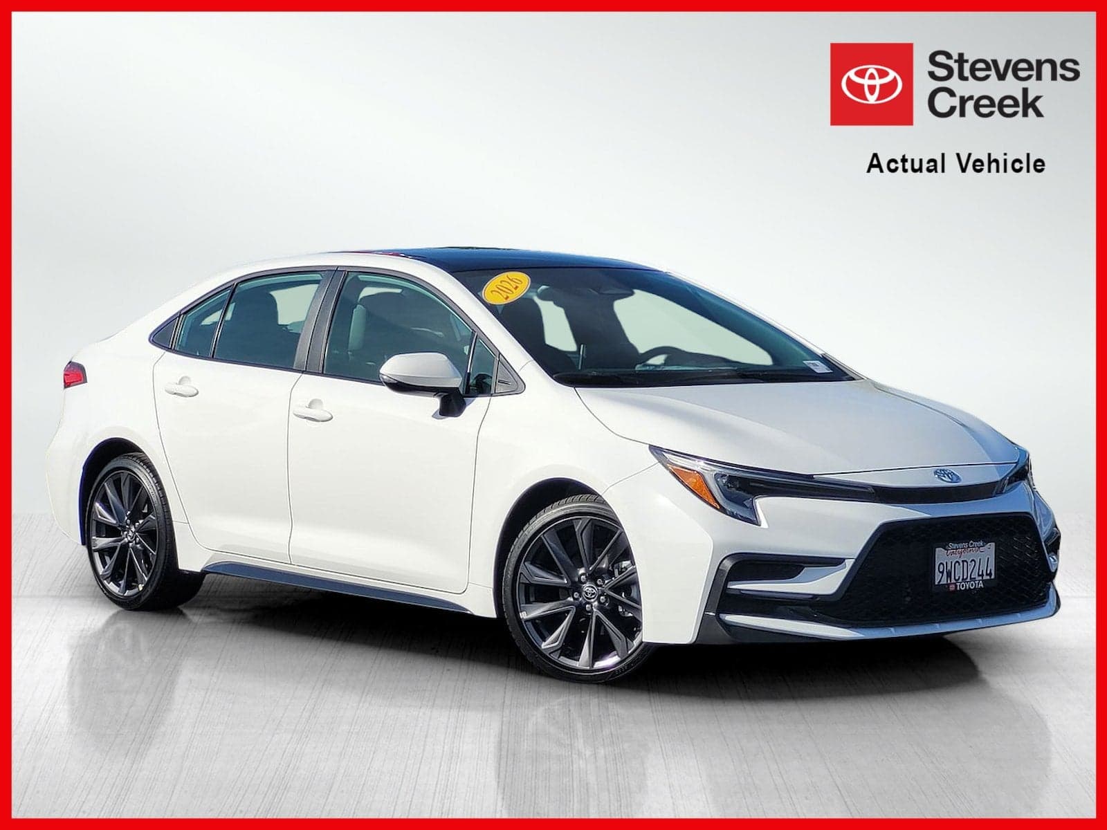 2026 Toyota Corolla SE — photo 1 of 5