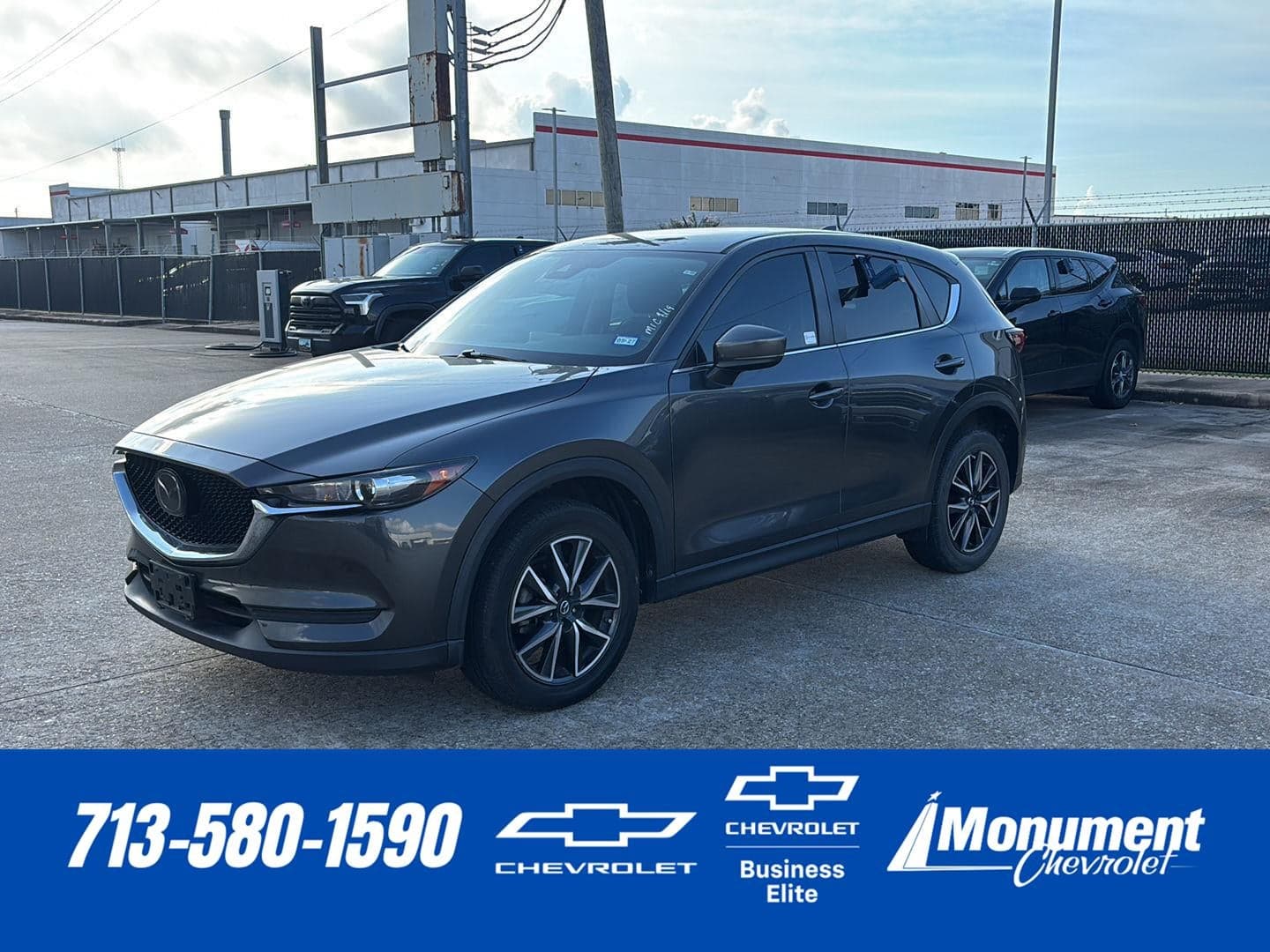 2018 Mazda CX-5 Touring — photo 1 of 28
