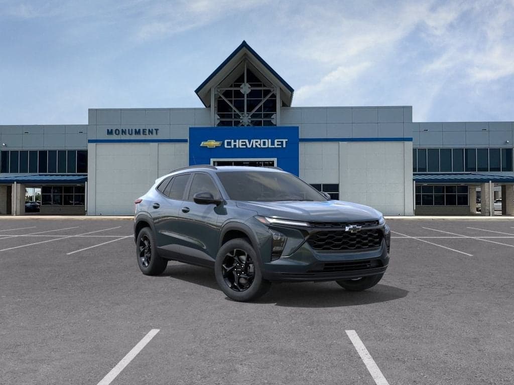 2026 Chevrolet Trax LT — photo 1 of 31