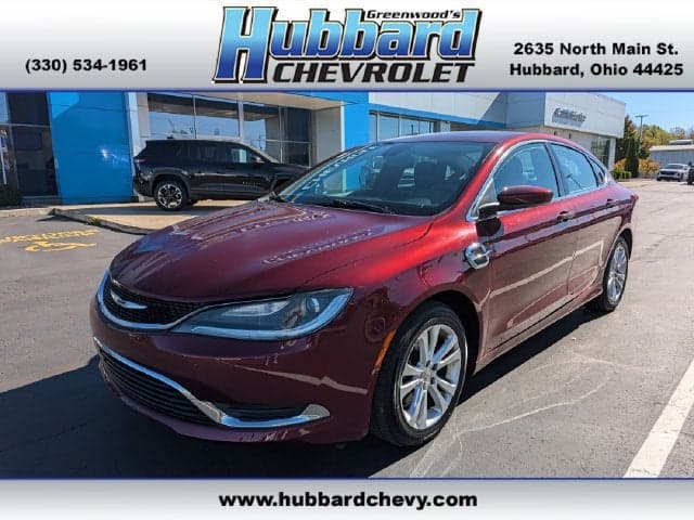 2015 Chrysler 200 Limited — photo 1 of 5