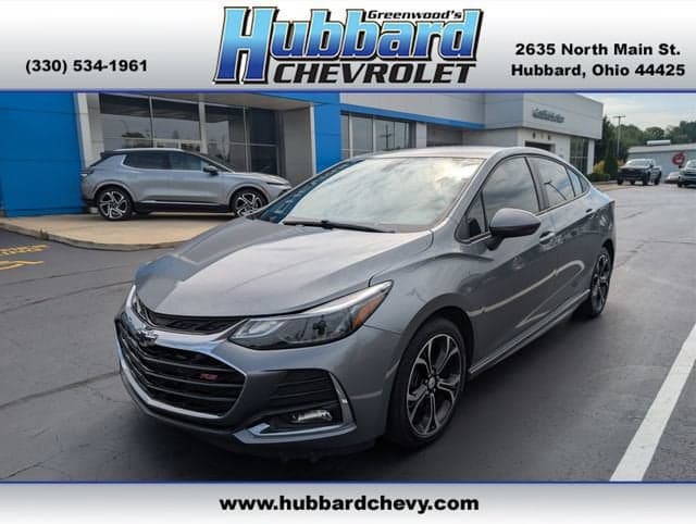 2019 Chevrolet Cruze LT — photo 1 of 26