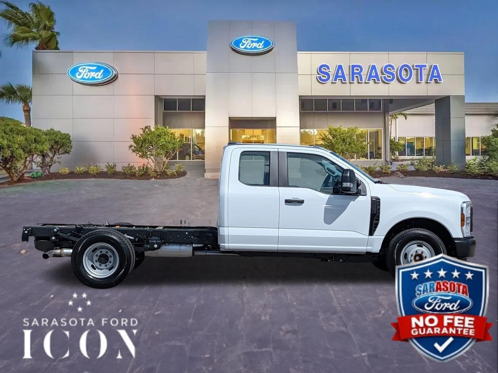 2027 Ford Super Duty F-350 DRW XL — photo 1 of 29