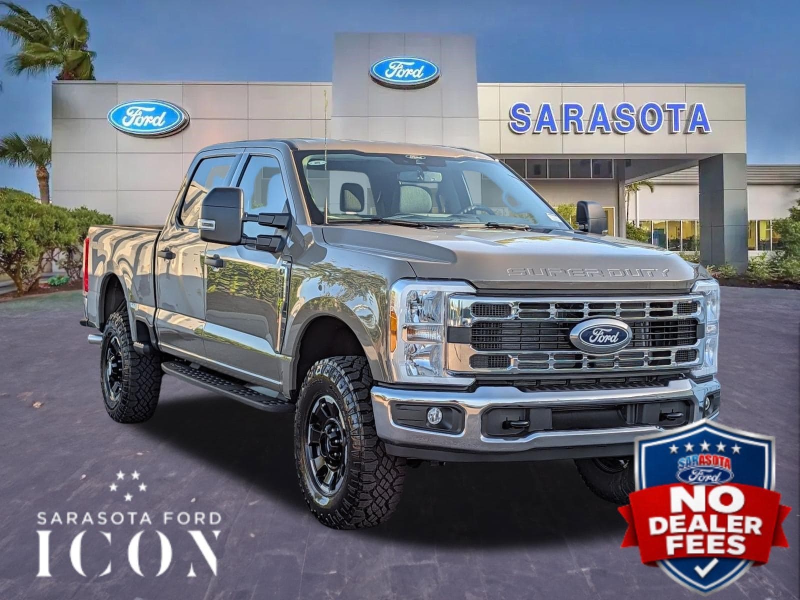 2027 Ford Super Duty F-250 SRW XLT — photo 1 of 5