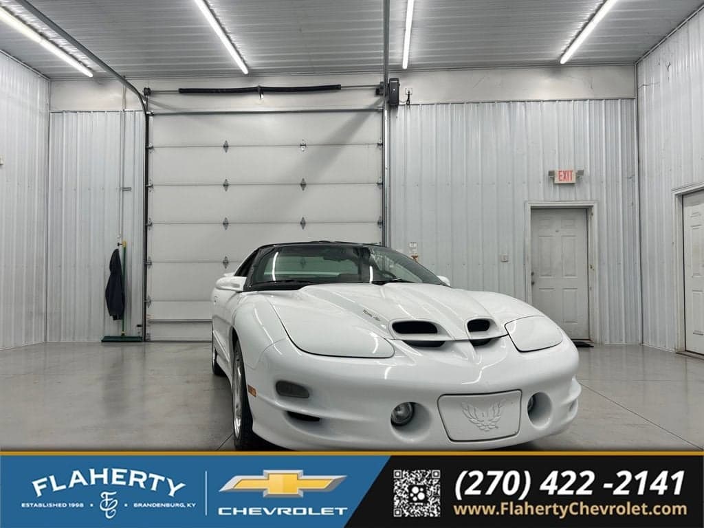 2000 Pontiac Trans Am Formula — photo 1 of 26