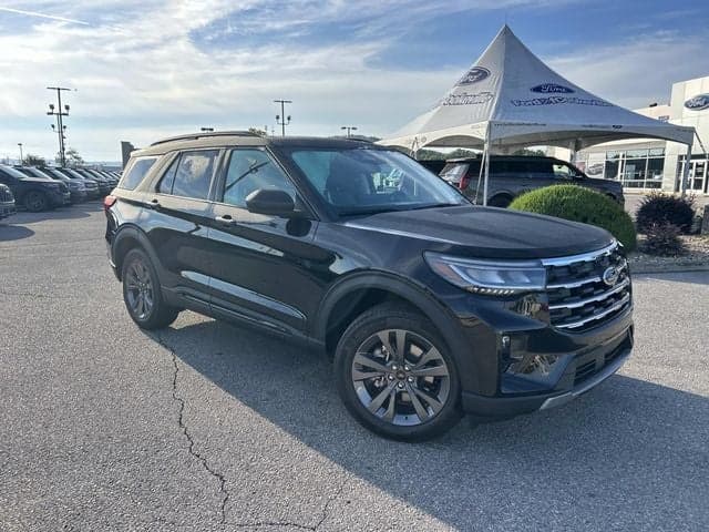 2026 Ford Explorer Active w/100A Pkg — photo 1 of 23