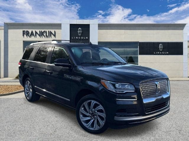 2024 Lincoln Navigator Reserve — photo 1 of 5