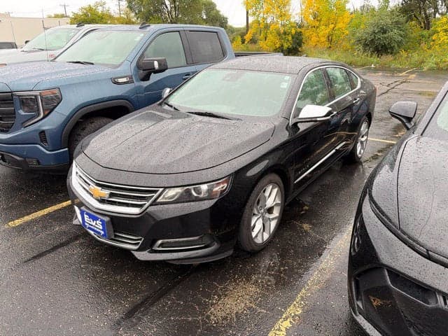 2015 Chevrolet Impala LTZ — photo 1 of 2