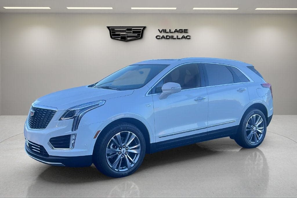 2026 Cadillac XT5 Base — photo 1 of 5
