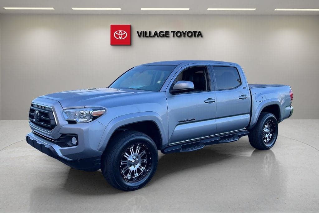 2021 Toyota Tacoma 2WD SR5 — photo 1 of 27