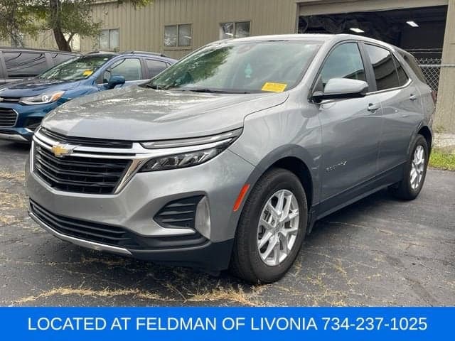 2024 Chevrolet Equinox LT — photo 1 of 10