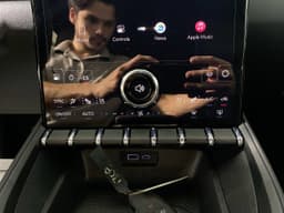 Extra Photo