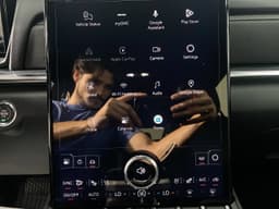 Extra Photo