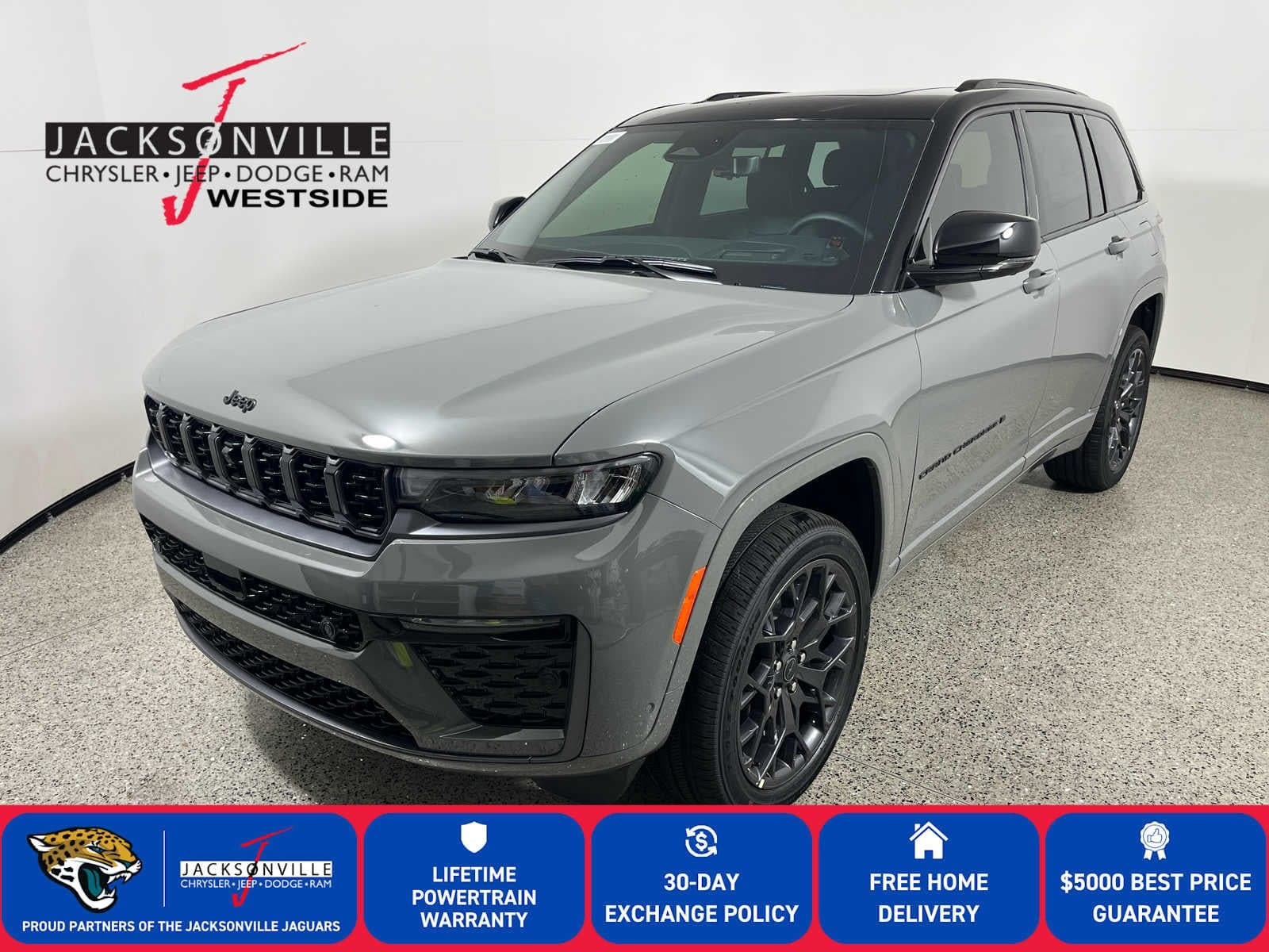 2027 Jeep Grand Cherokee Summit — photo 1 of 30