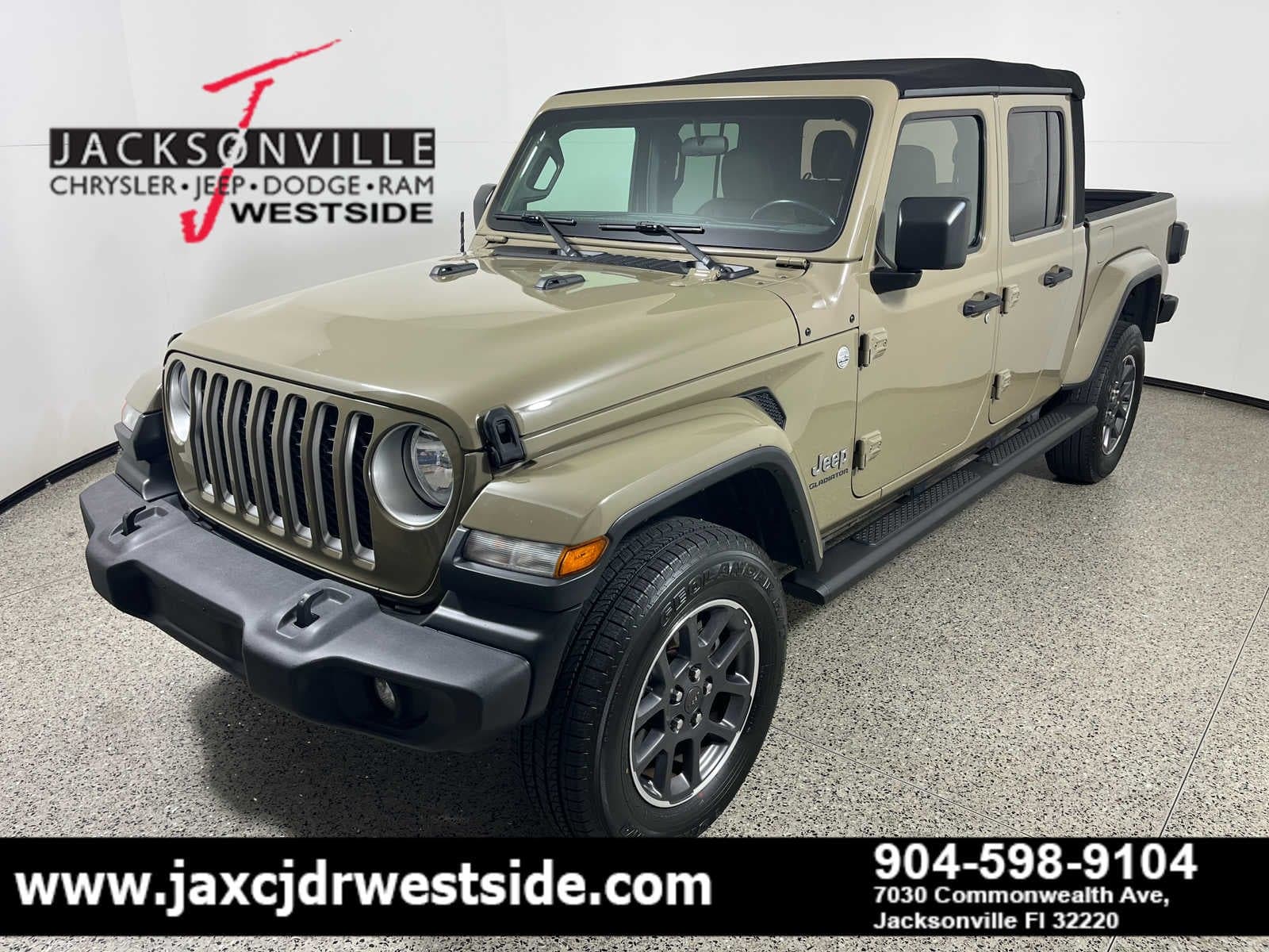2020 Jeep Gladiator Overland — photo 1 of 27