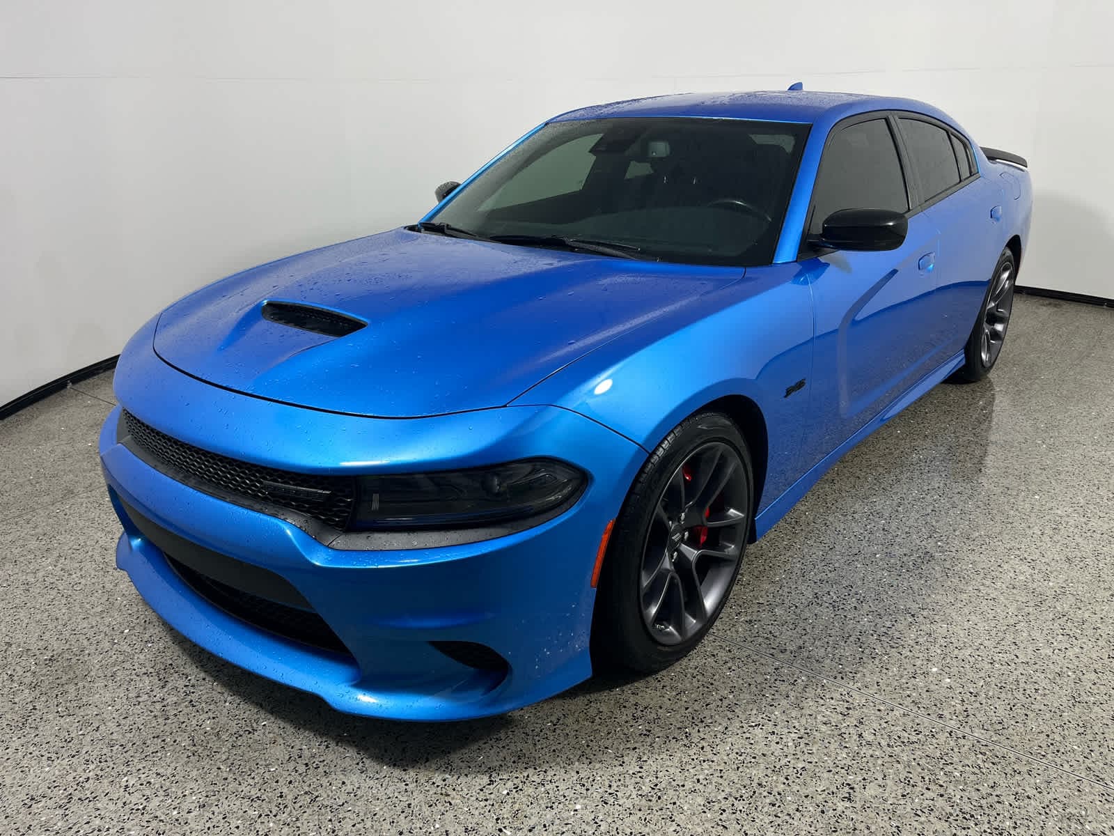 2023 Dodge Charger R/T — photo 1 of 5