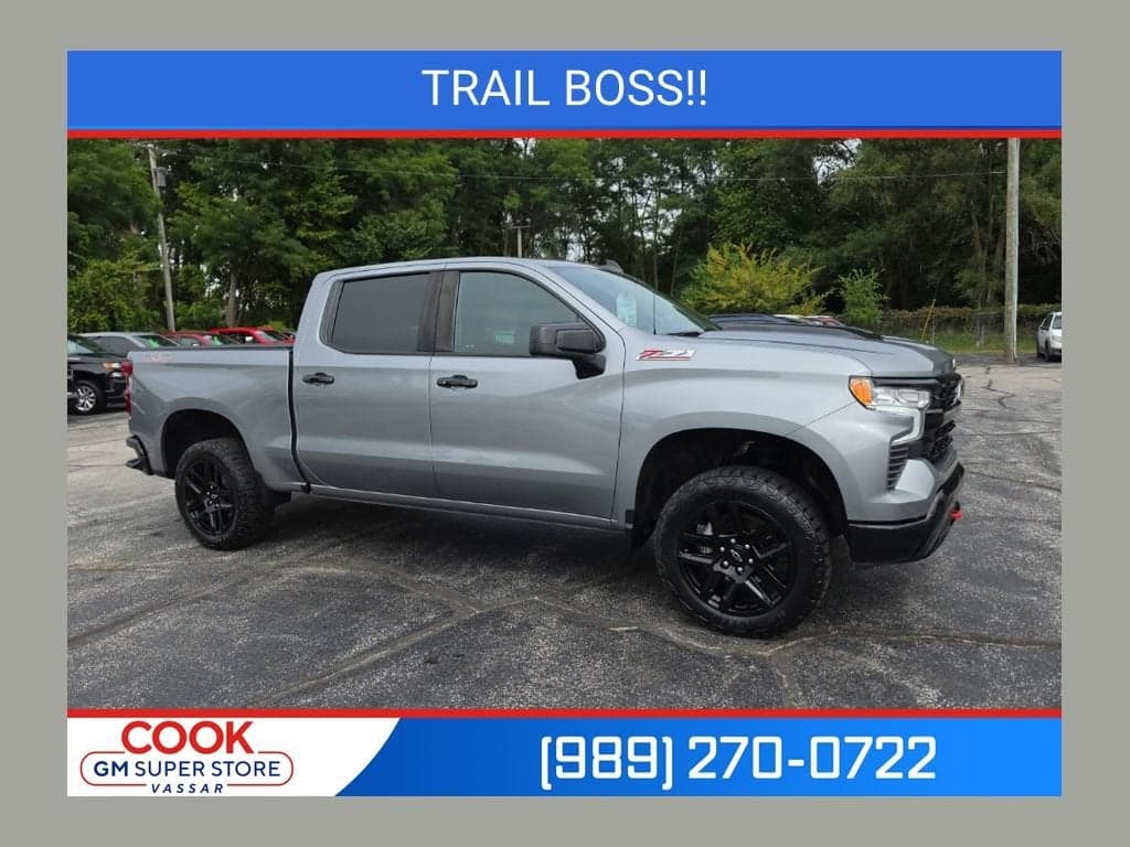 2024 Chevrolet Silverado 1500 LT Trail Boss — photo 1 of 32