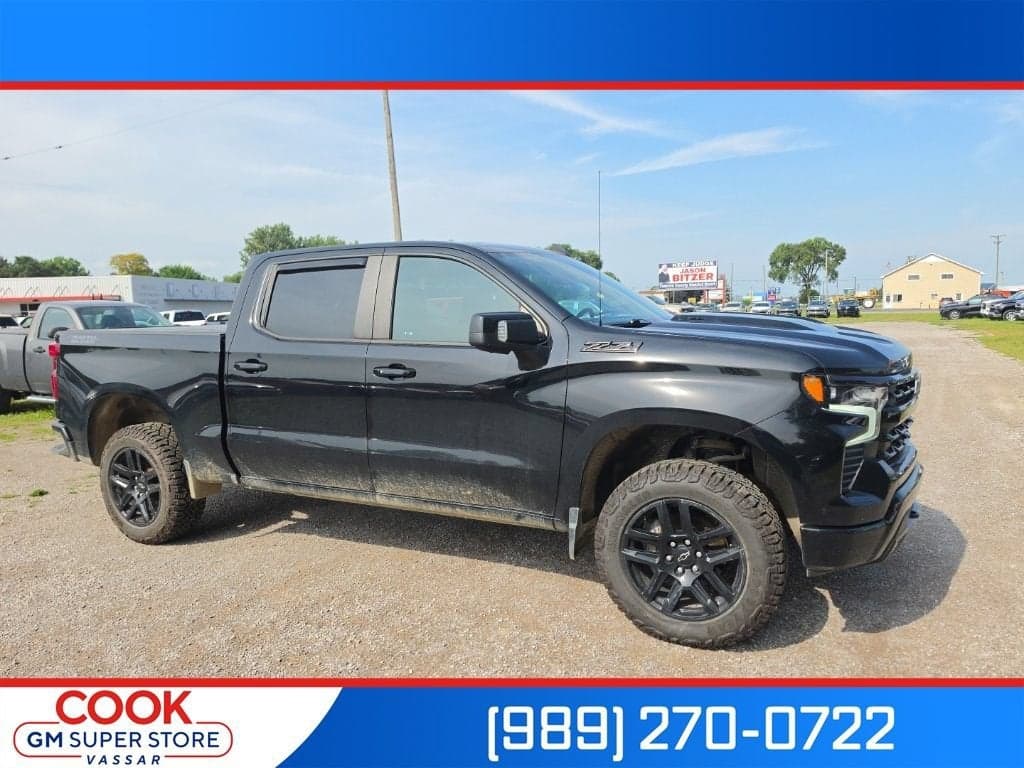 2022 Chevrolet Silverado 1500 LT Trail Boss — photo 1 of 14