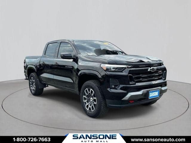 2024 Chevrolet Colorado 4WD Z71 — photo 1 of 33