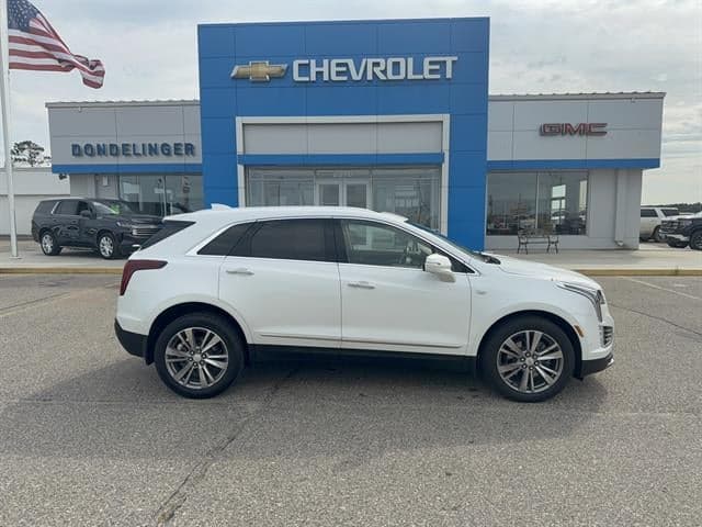 2021 Cadillac XT5 AWD Premium Luxury — photo 1 of 19