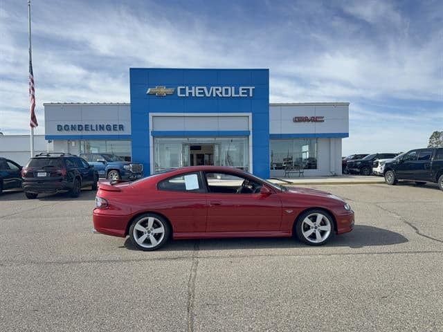 2006 Pontiac GTO 2dr Coupe — photo 1 of 12