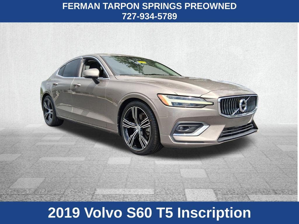 2019 Volvo S60 T5 Inscription — photo 1 of 36