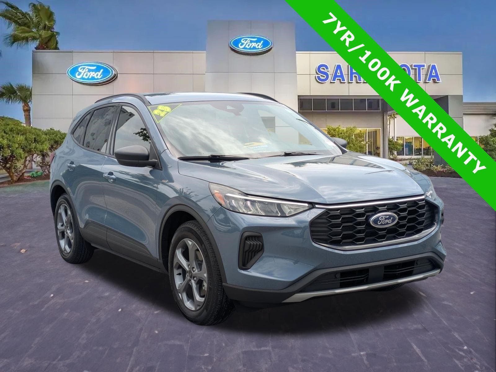2025 Ford Escape ST-Line — photo 1 of 34