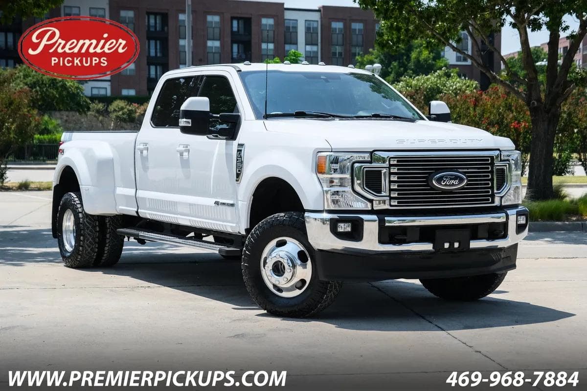 2022 Ford F-350 LARIAT — photo 1 of 59