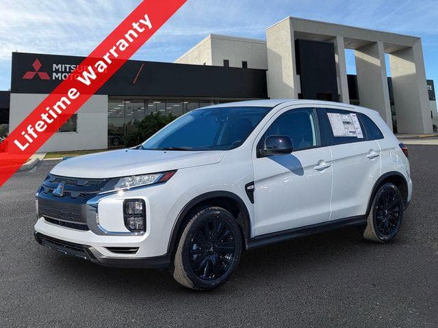 2026 Mitsubishi Outlander 2.0 LE — photo 1 of 34