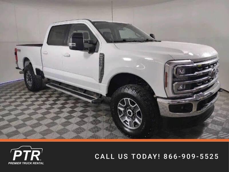2024 Ford F-250 LARIAT — photo 1 of 20