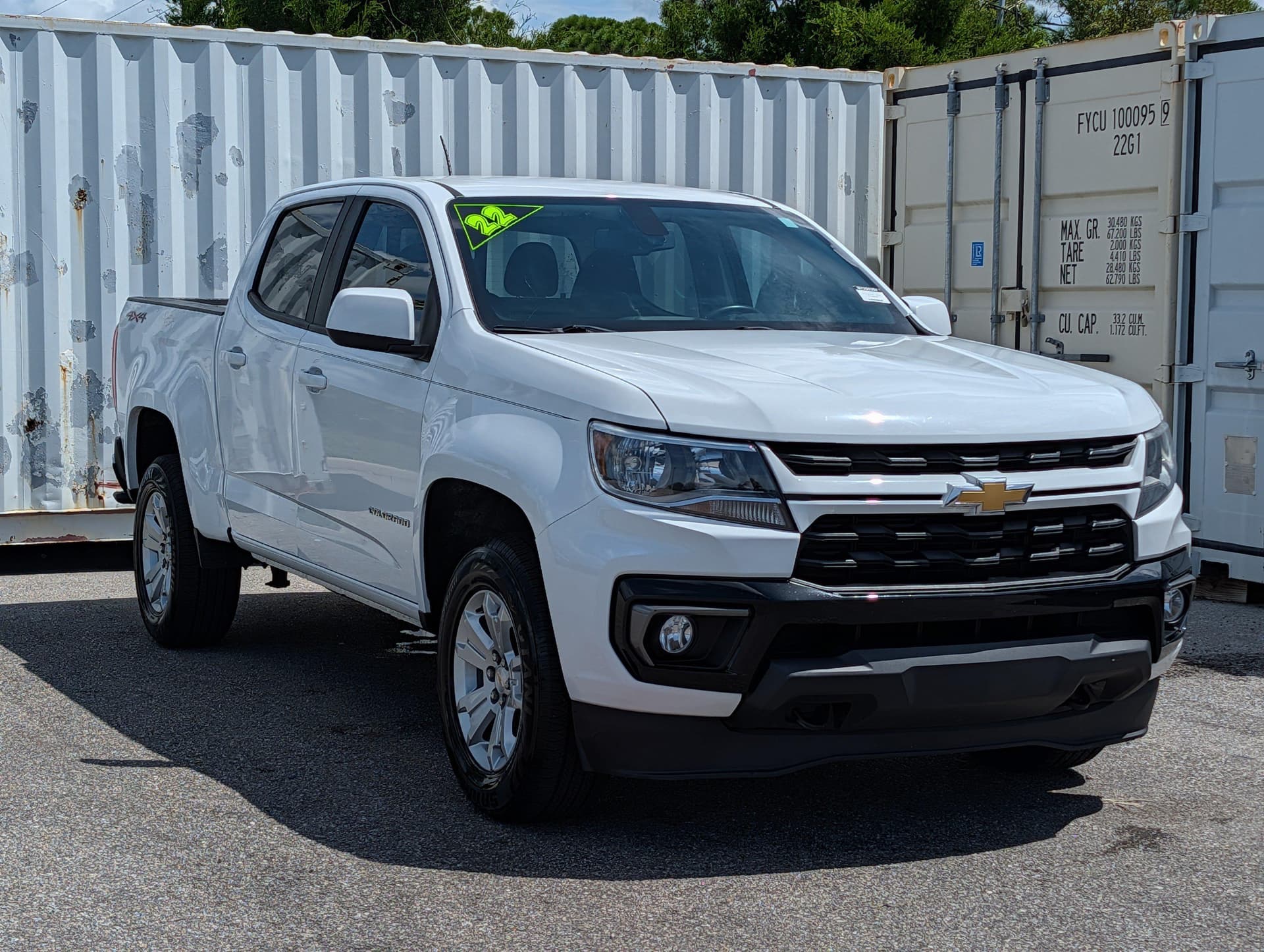 2022 Chevrolet Colorado 4WD Crew Cab Short Box LT — photo 1 of 31