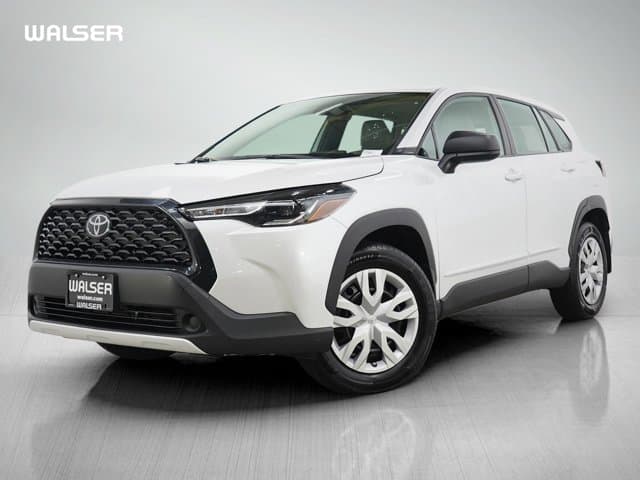 2022 Toyota Corolla Cross L — photo 1 of 23